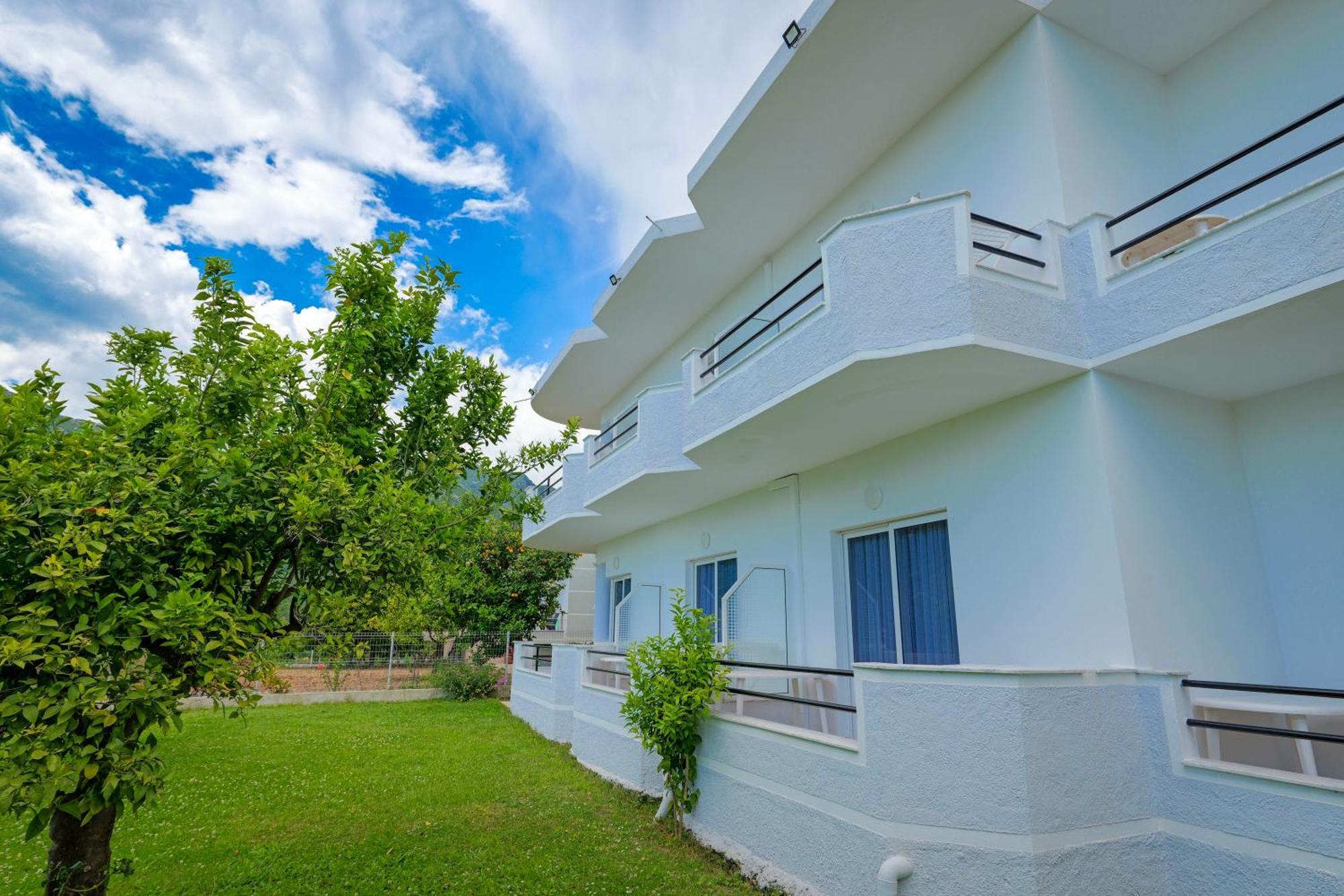 Villa Pargua Borsh Exterior photo